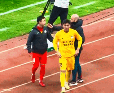 尹鸿博:遗憾没能完成我们最终的目标;该奔赴人生新的赛场了