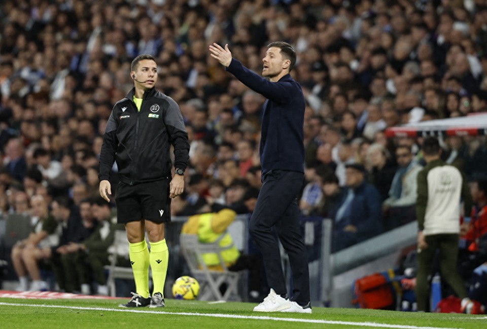 阿隆索生死战!不胜曼城或下课,皇马寻找替代者,齐祖渣叔二选一