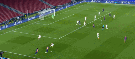 第50分钟,拉什福德精准传中,孔德头球破门,巴萨1-1法兰克福