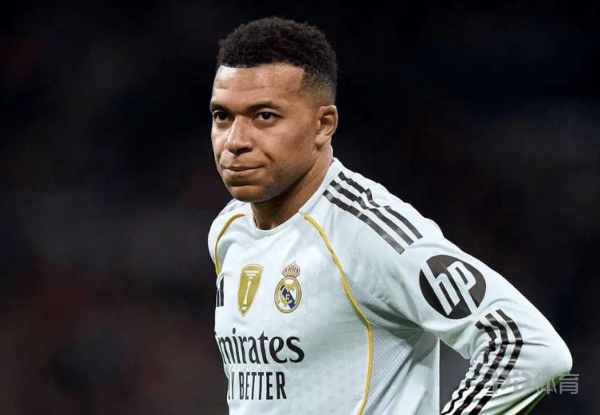 塞尔电台:姆巴佩腿部不适 将缺席欧冠对阵曼城