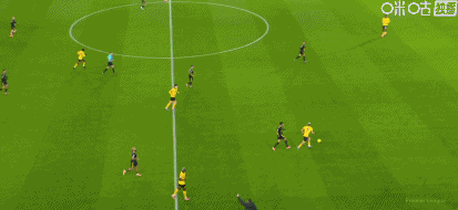 半场战报:曼联1-1狼队,库尼亚助攻B费破门,贝勒加德扳平