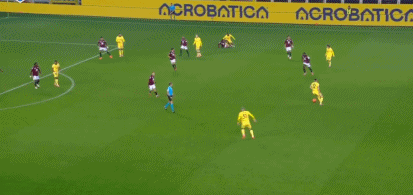 第24分钟,拉比奥轰超级重炮世界波,米兰1-2扳回一城!