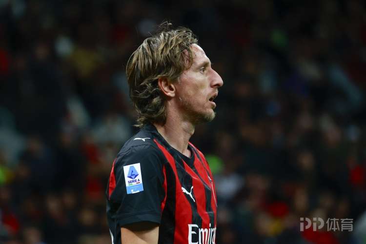 意天空预测都灵vs米兰:魔笛首发搭档奇克,恩昆库和莱奥双前锋