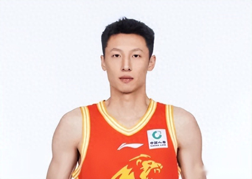 广厦杯赛收获拉满!赵岩昊回暖,桑普森完美适配,塔克强攻坚!