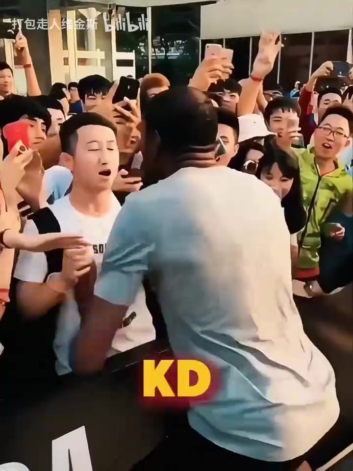 人气独一档的存在NBA球星中国行合集压轴出场的你猜到了吗