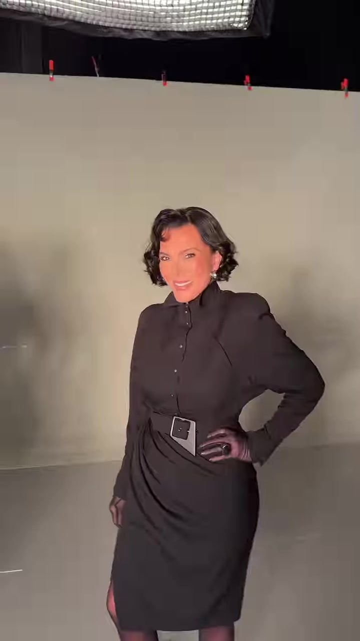 最佳防守阵容卡戴珊全体女将登场亮相