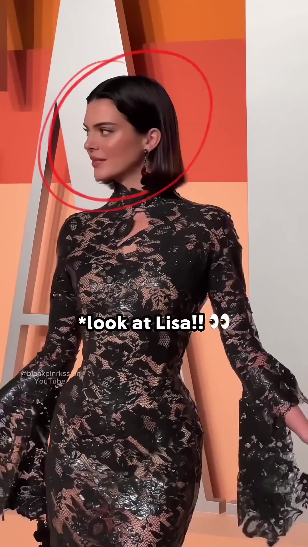 女人的胜负欲肯豆瞥了一眼C位的Lisa表情很不屑地走了