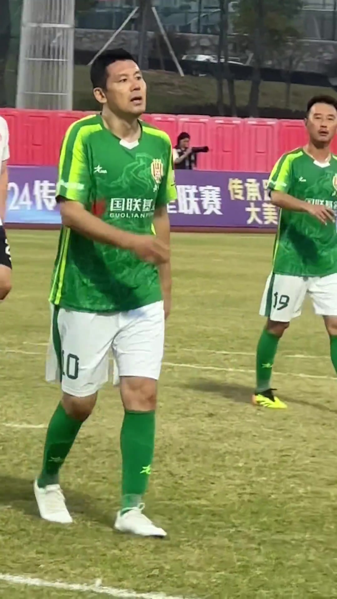 镜头中的老男孩们大家还能认出吗