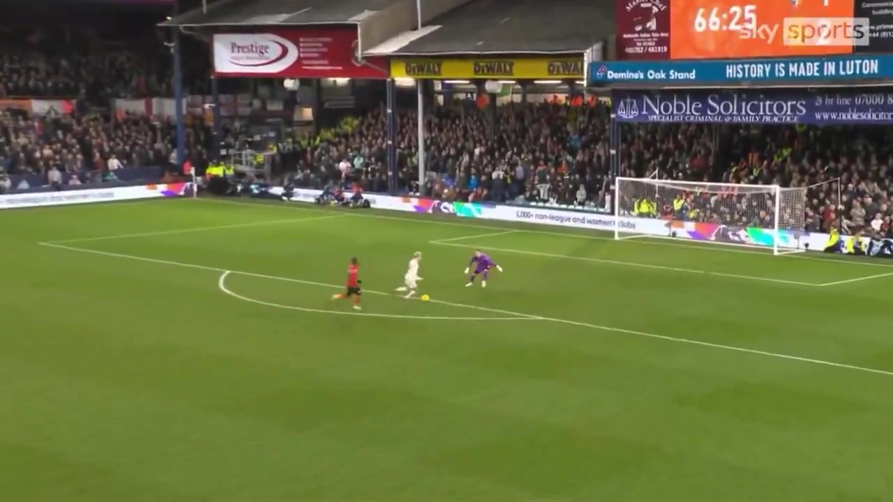 国外球迷调侃切尔西买加纳乔时没看过这个视频吗